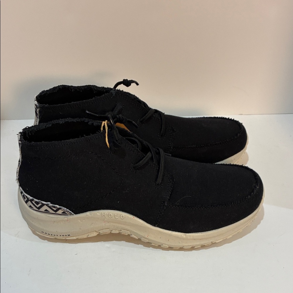Holo Athena Chukka Women’s Bootie